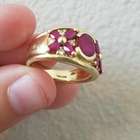 ❤️ 14kt Yellow Gold Ruby & Diamond Ring‼️ - Picture 4 of 8